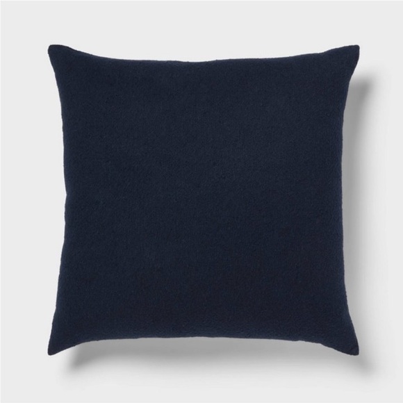 Euro Boucle Color Blocked Decorative Throw Pillows dark Navy - Threshold NWT x 2 - Picture 1 of 4